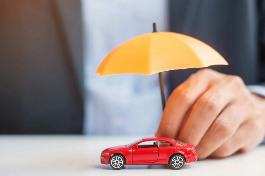 Is It Better To Pay Car Insurance Monthly Or Every 6 Months?